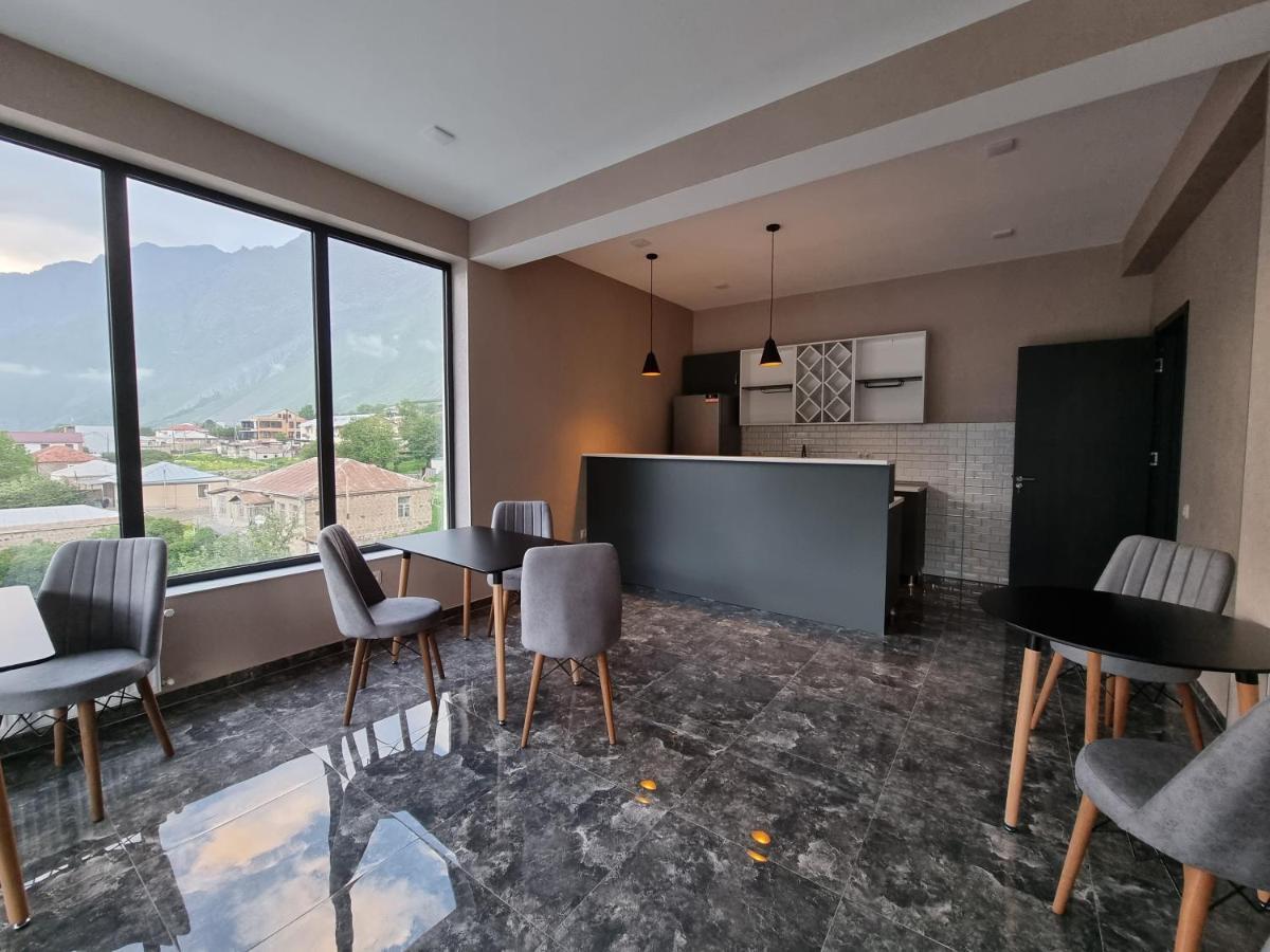 Hotel Sweet Night Kazbegi Exteriör bild
