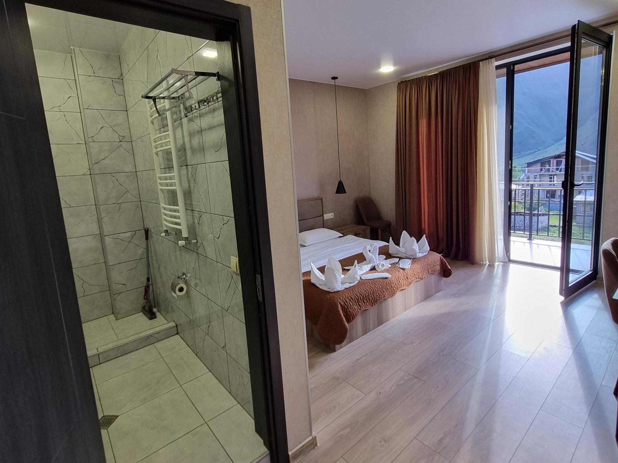 Hotel Sweet Night Kazbegi Rum bild