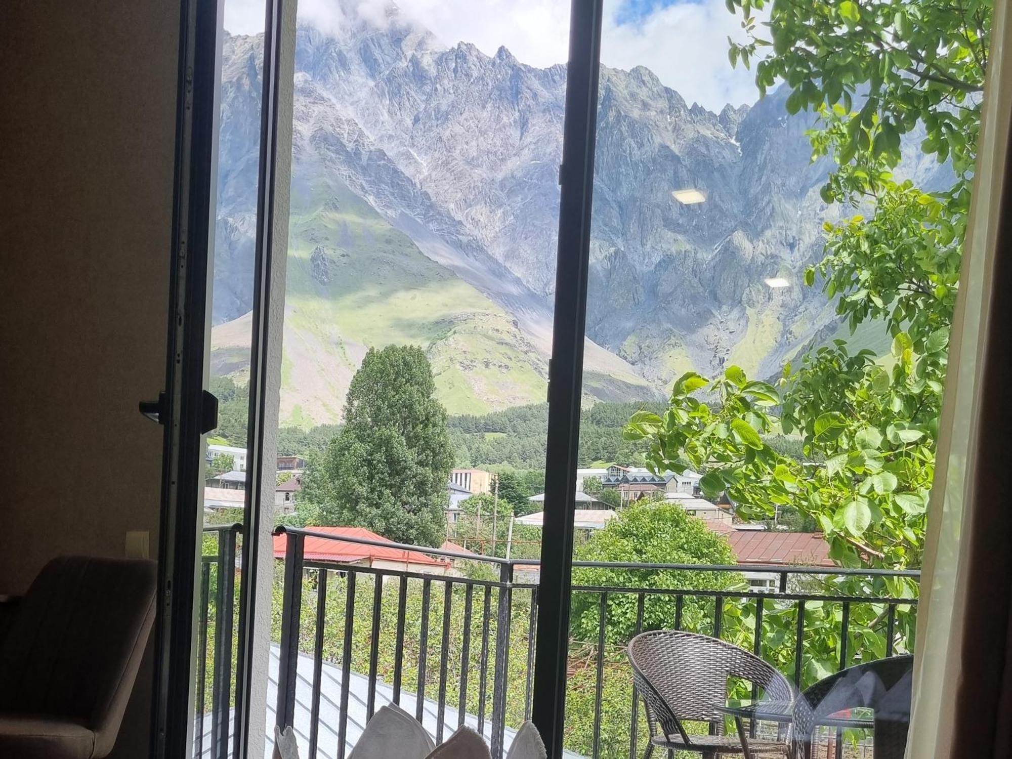 Hotel Sweet Night Kazbegi Rum bild